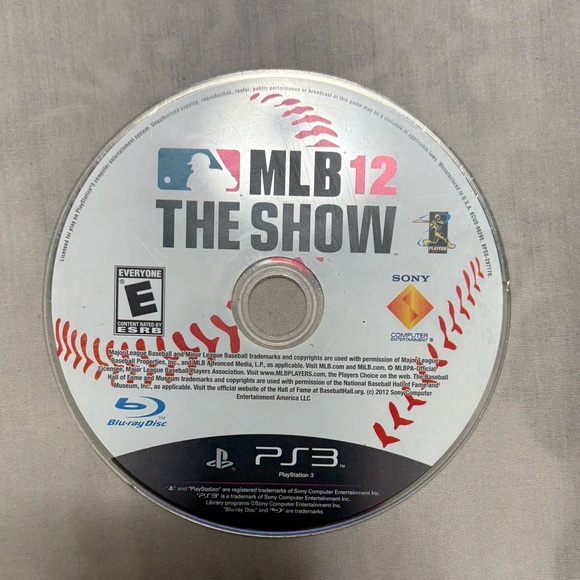 Sony MLB 12 The Show PS3 Disc with Red and Black Accents - Picture 2 of 6